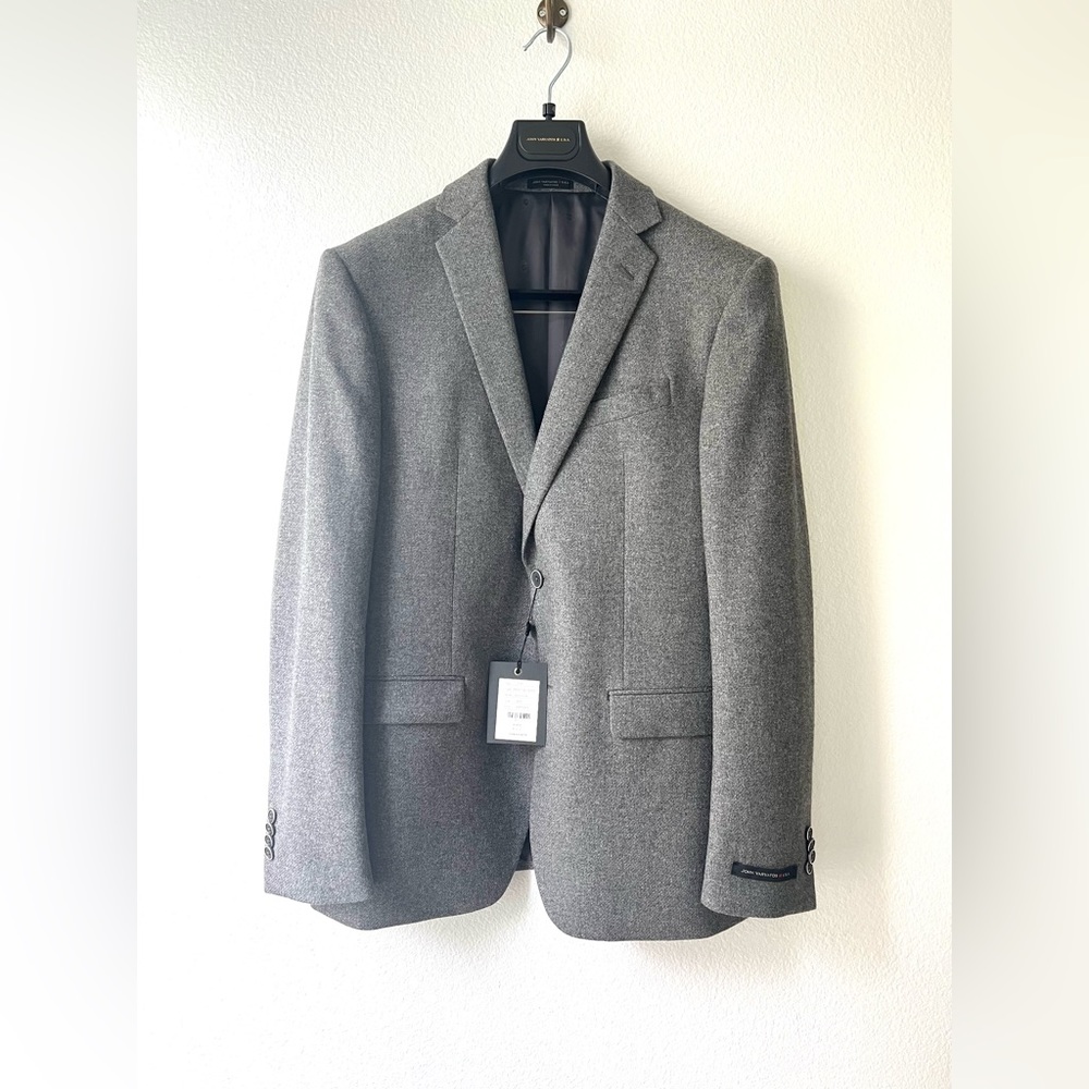 NWT John Varvatos grey wool blazer, size 40R.  Super soft.